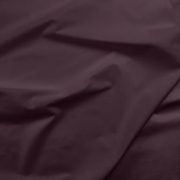 PAINTER'S PALETTE Blackberry Solid Yardage