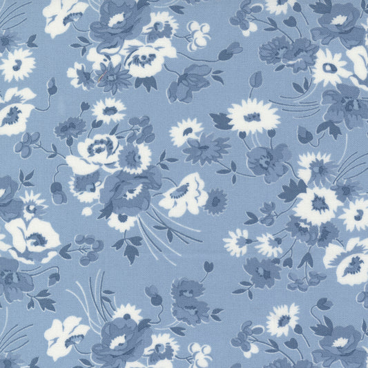 NANTUCKET SUMMER Somerset Light Blue 108" Wideback Yardage