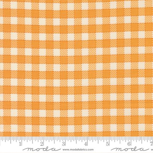 ANIMAL PARK FUN Baby Check Canary Yardage