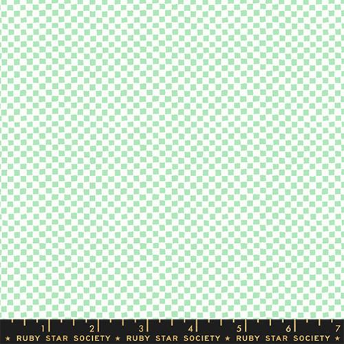 MEMENTO Mist Checks Yardage