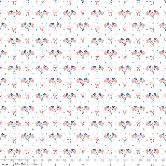 FIREWORK FIELDS Flags White Yardage