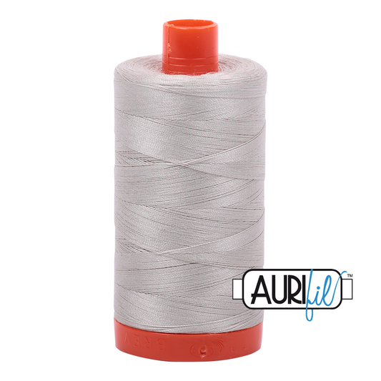 6724 Aurifil 50wt