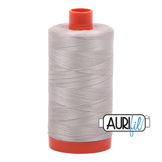 6725 Aurifil 50wt