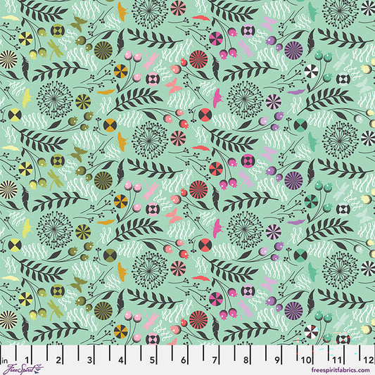 PRINCE CHARMING DEJA VU Dandelion - Sweet Mint Yardage