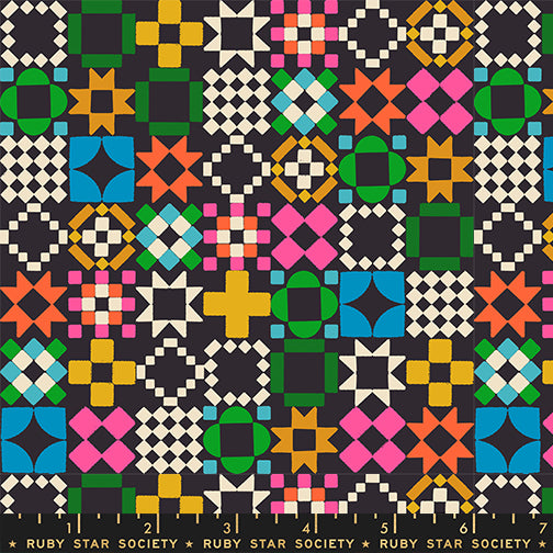 1 800 NOTION Soft Black Quilt Blocks Yardage