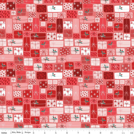 NUTCRACKER TRADITION Gifts of Giving Berry Yardage